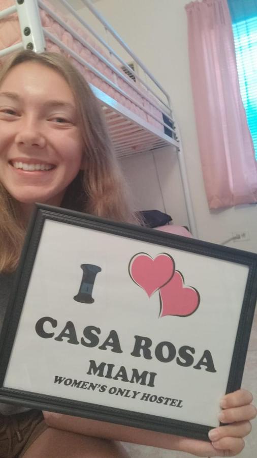 Hostal Casa Rosa Women's